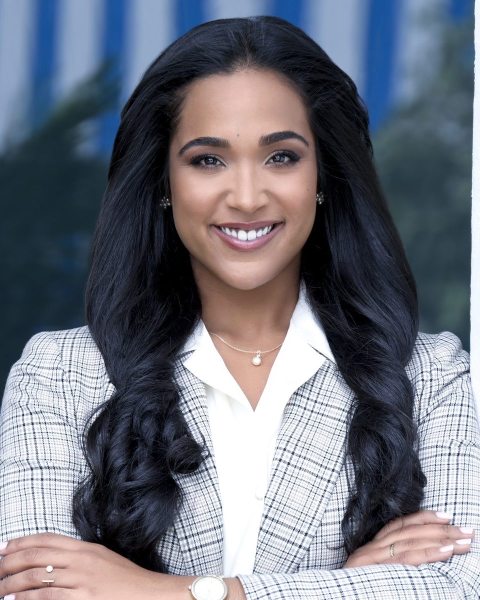 Dr. Stephanie Tavarez